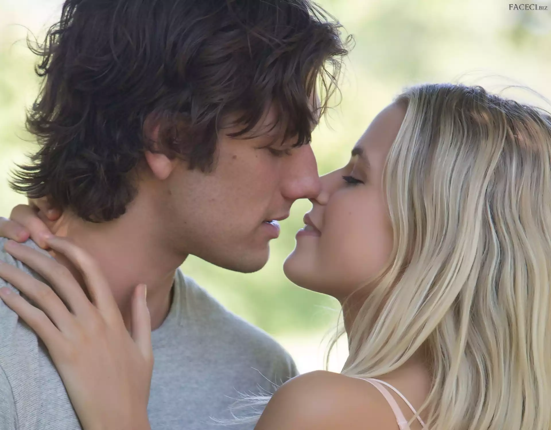 Pocałunek, Zakochana, Para